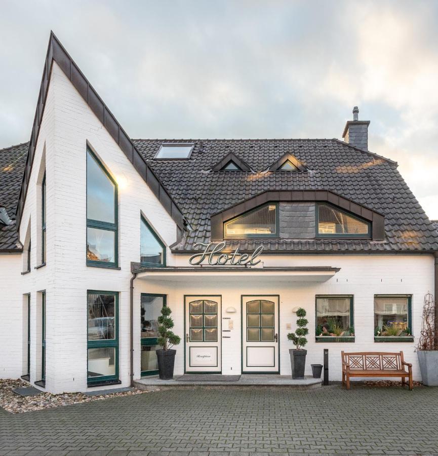 Hotel Zur Krone Meerbusch Ngoại thất bức ảnh